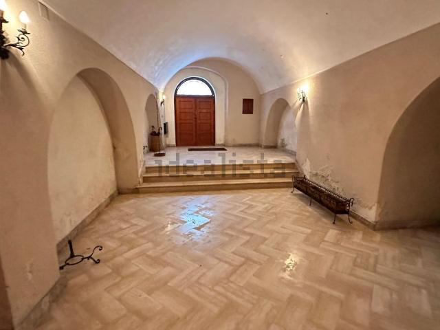Villetta indipendente in vendita di 640 m² in Via Antonio Marconi