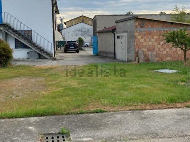 Villetta indipendente in vendita di 640 m² in Via Pioppazza, 37