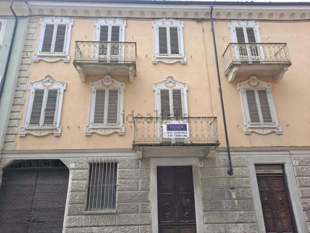 Villetta indipendente in vendita di 640 m² in Via Roma, 6