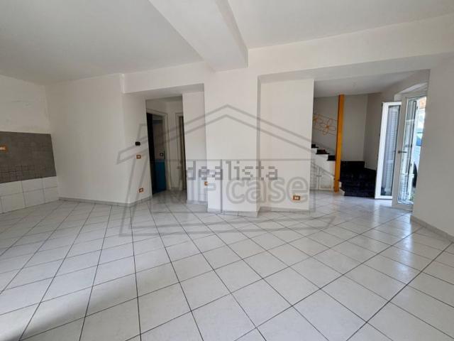 Villetta indipendente in vendita di 64 m² in Via del Forno