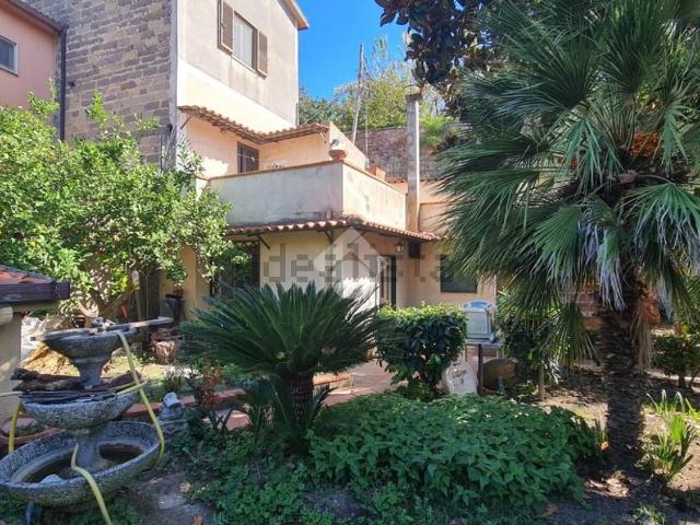 Villetta indipendente in vendita di 64 m²