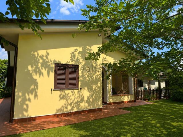 Villetta indipendente in vendita di 65 m² in Via Aurelia Sud, 574
