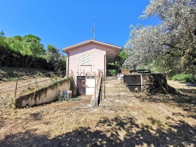 Villetta indipendente in vendita di 65 m² in Via Fontevecchia