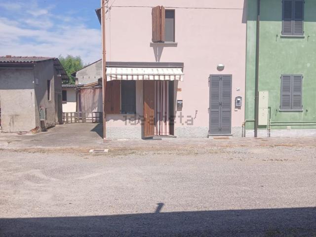 Villetta indipendente in vendita di 65 m² in Via Sartorona, 17