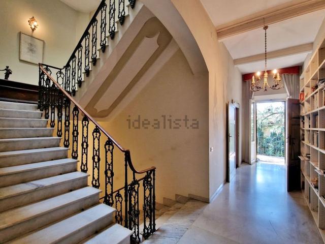 Villetta indipendente in vendita di 664 m² in Corso Vittorio Veneto