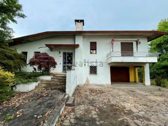 Villetta indipendente in vendita di 667 m² in Via Pastoreria, 8