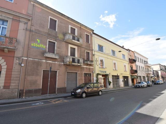 Villetta indipendente in vendita di 680 m² in Corso Umberto I, 53