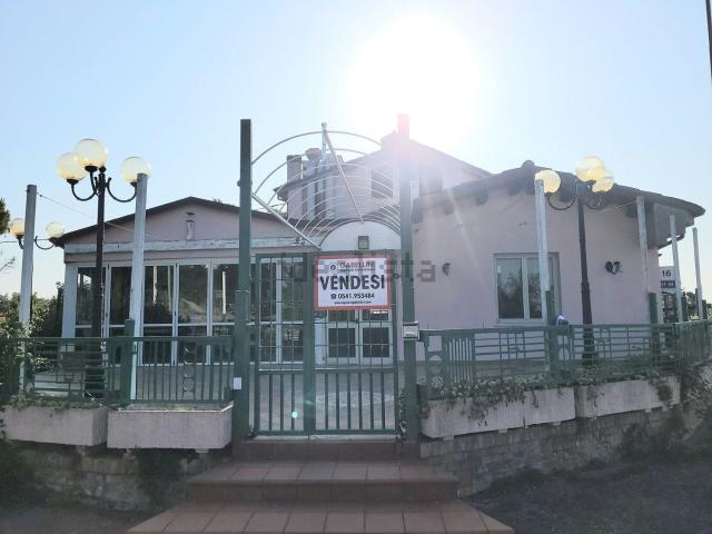 Villetta indipendente in vendita di 700 m² in Via delle Rive del Faro, 4