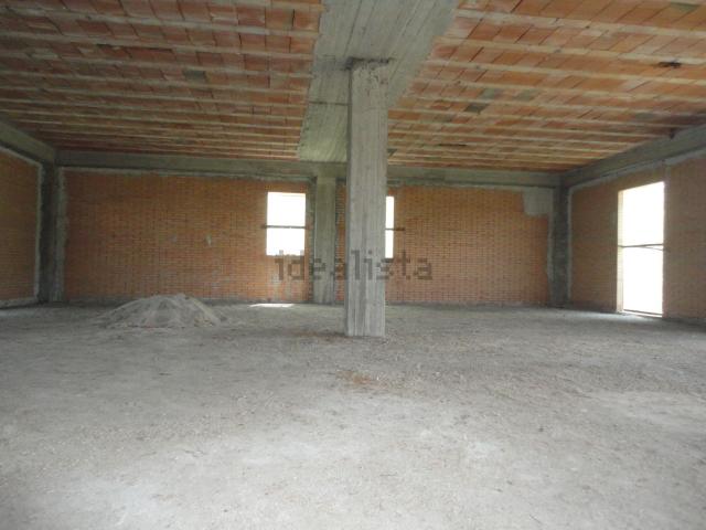 Villetta indipendente in vendita di 700 m² in Via Sterpara, 26