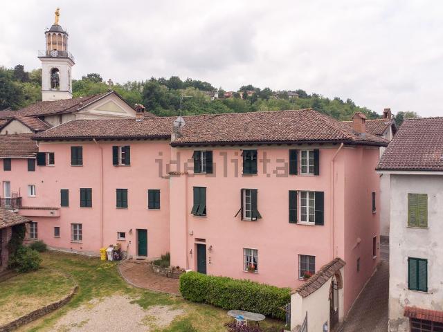 Villetta indipendente in vendita di 700 m² in Via Prasca