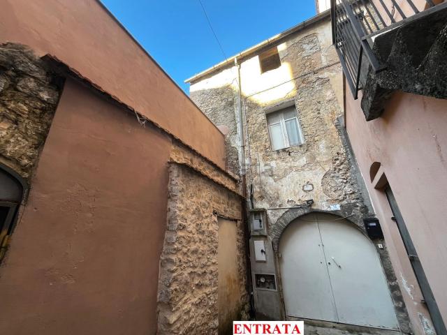 Villetta indipendente in vendita di 70 m² in Largo Fratelli Cairoli