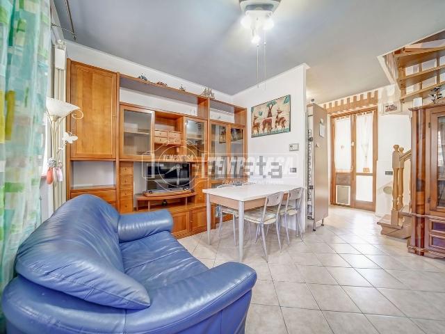 Villetta indipendente in vendita di 70 m² in Via C. Battisti, 13