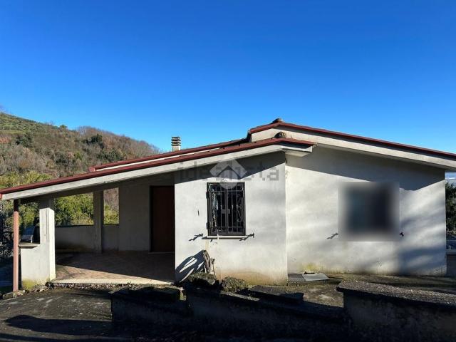 Villetta indipendente in vendita di 70 m² in Via Casal di Mondo, 54
