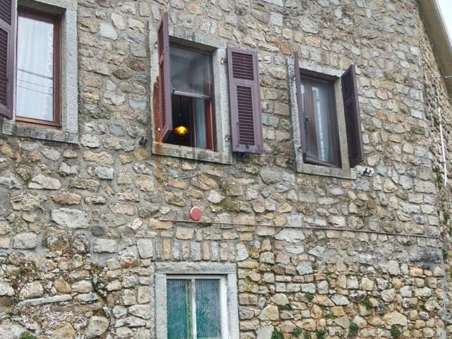 Villetta indipendente in vendita di 70 m² in Via Grondola