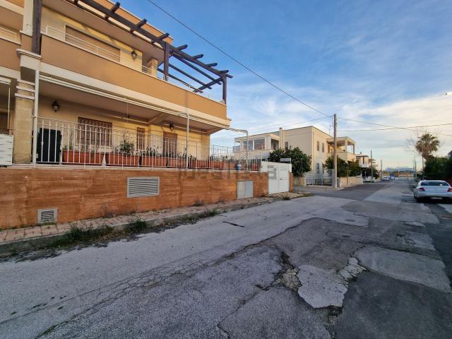 Villetta indipendente in vendita di 71 m² in Via Trapani, 37