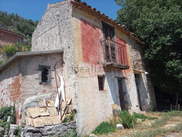 Villetta indipendente in vendita di 71 m² in Via del Monte