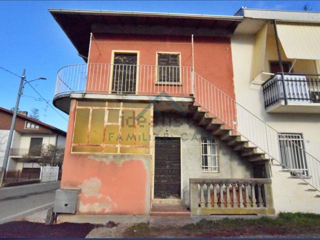 Villetta indipendente in vendita di 72 m² in Via Dante Alighieri