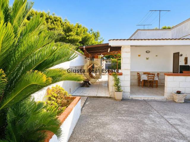 Villetta indipendente in vendita di 77 m² in Via dei Santi Apostoli, 22