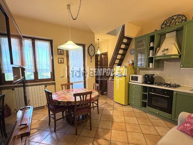Villetta indipendente in vendita di 77 m² in Via Guglielmo Oberdan