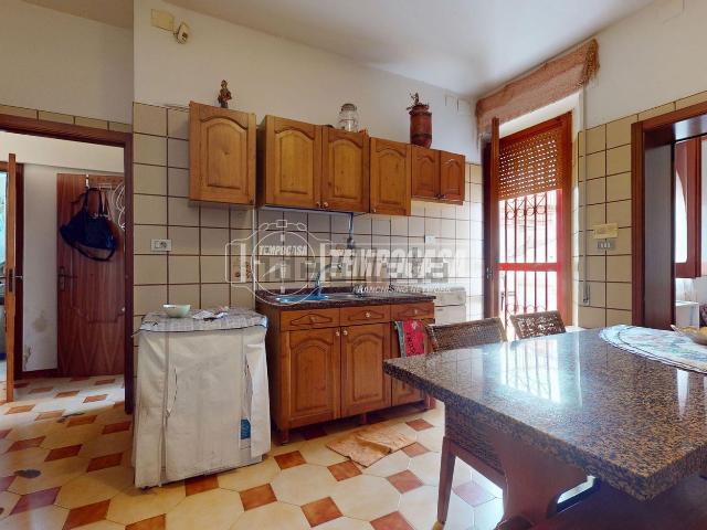 Villetta indipendente in vendita di 77 m² in Via Pollaioli