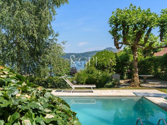 Villetta indipendente in vendita di 746 m² in Via Felice Cavallotti, 10