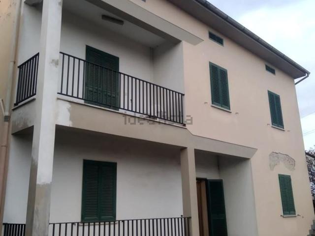 Villetta indipendente in vendita di 750 m²