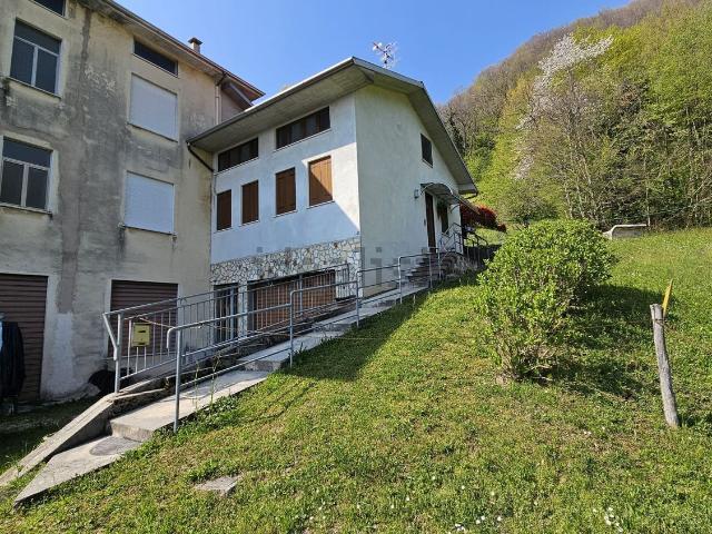 Villetta indipendente in vendita di 750 m²