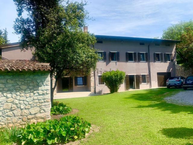 Villetta indipendente in vendita di 750 m² in Località morago
