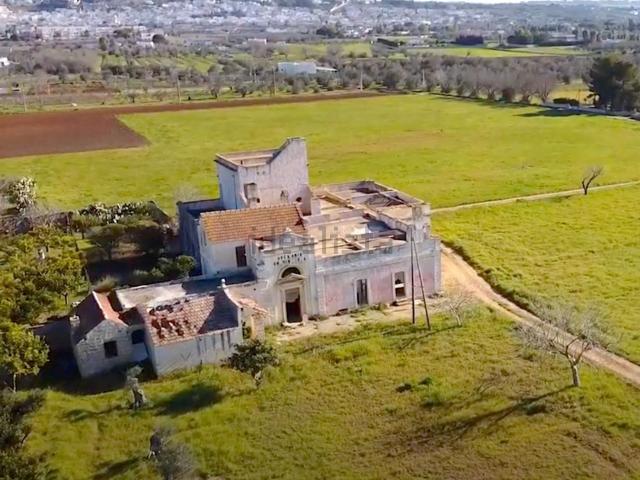 Villetta indipendente in vendita di 750 m² in Strada Vicinale Mimmo