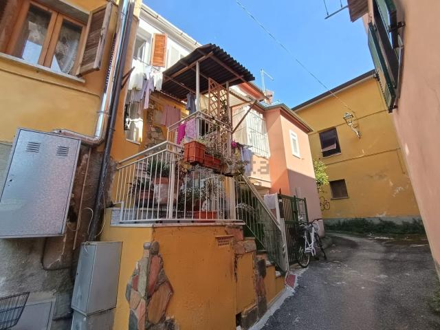 Villetta indipendente in vendita di 75 m² in Vicolo Arozzo