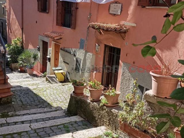 Villetta indipendente in vendita di 75 m² in Via del Colle, 1