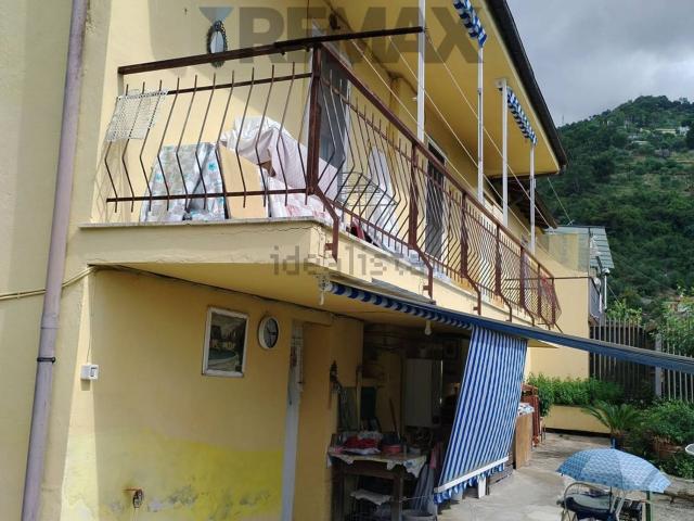 Villetta indipendente in vendita di 75 m² in Via Ludovico Ariosto, 64