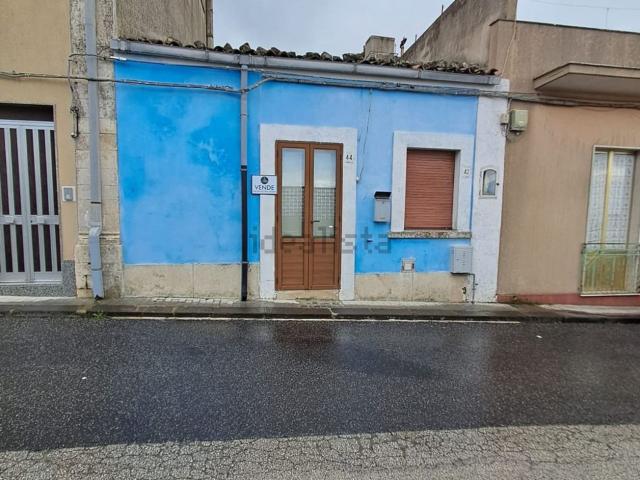 Villetta indipendente in vendita di 75 m² in Via Primosole, 44