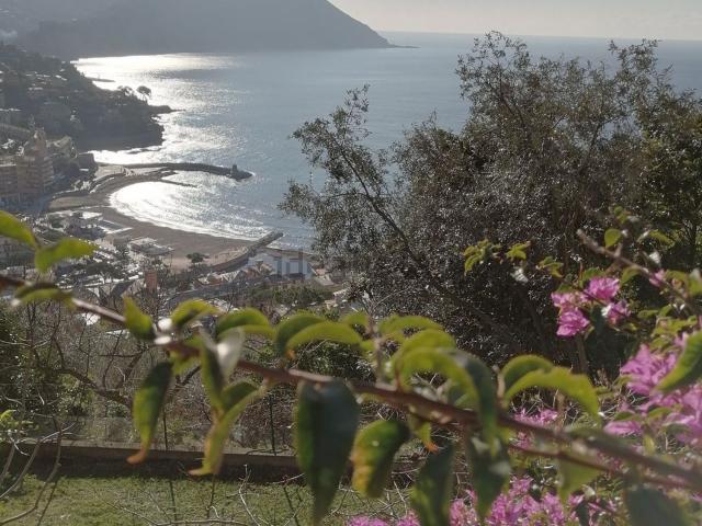 Villetta indipendente in vendita di 75 m² in Via Salvo D&apos Acquisto