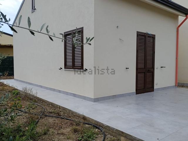 Villetta indipendente in vendita di 75 m² in Viale Cefalu, 4