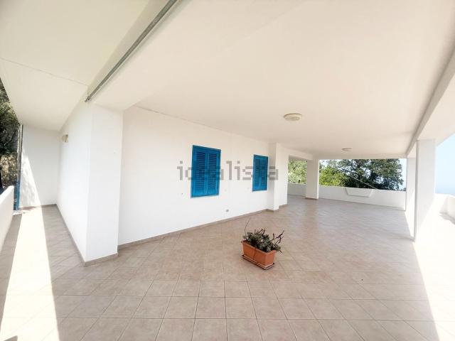 Villetta indipendente in vendita di 75 m² in Viale del Buco