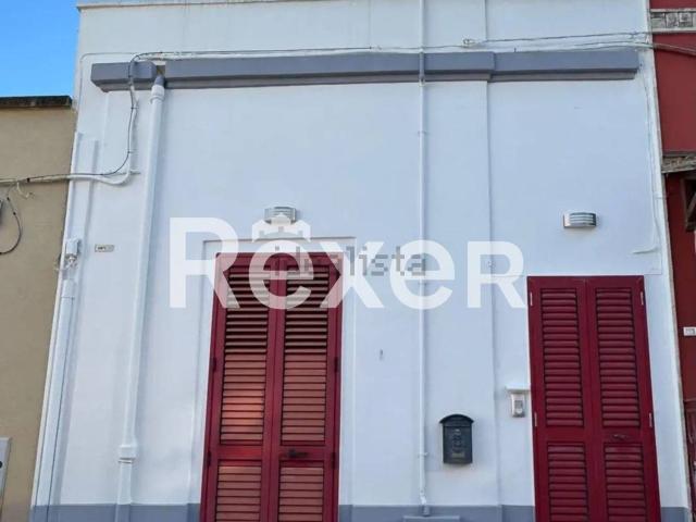 Villetta indipendente in vendita di 76 m² in Via Ugo Foscolo