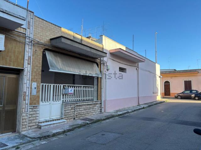 Villetta indipendente in vendita di 76 m² in Via Udine, 2