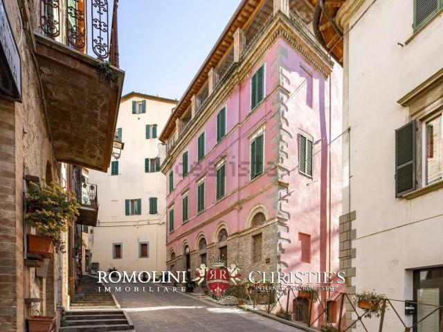 Villetta indipendente in vendita di 773 m²