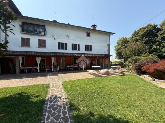 Villetta indipendente in vendita di 774 m²