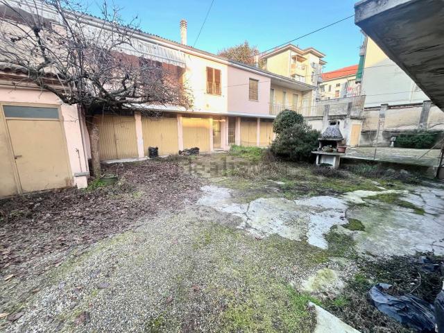Villetta indipendente in vendita di 78 m² in Via Benadir, 39