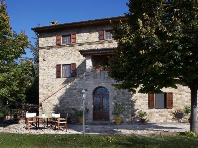 Villetta indipendente in vendita di 792 m² in Via Santa Tecla