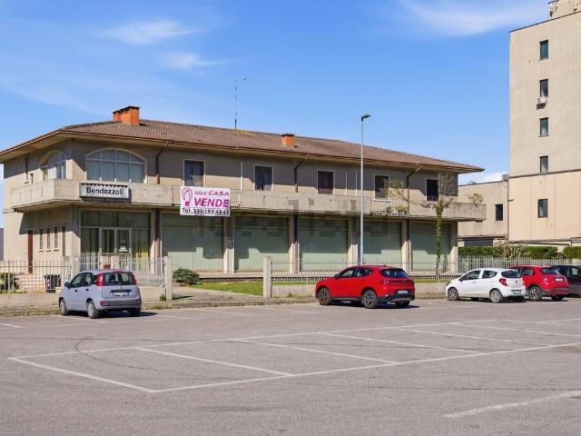 Villetta indipendente in vendita di 800 m² in Via Trevenzuolo