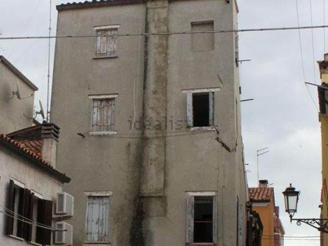Villetta indipendente in vendita di 80 m² in Corso del Popolo