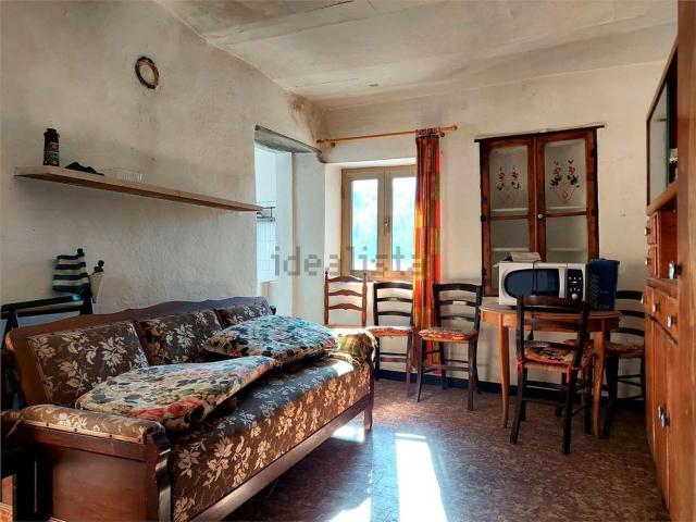 Villetta indipendente in vendita di 80 m² in Frazione Poggi San Spirito, 34