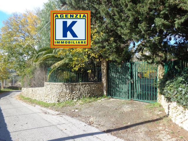 Villetta indipendente in vendita di 80 m² in Strada Statale 122