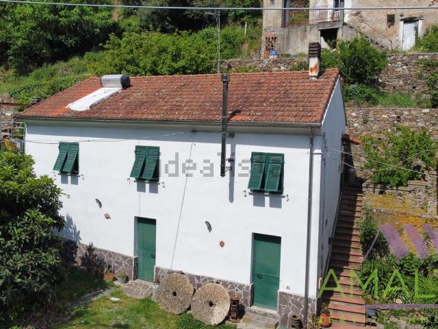 Villetta indipendente in vendita di 80 m² in Via 25 Aprile, 16