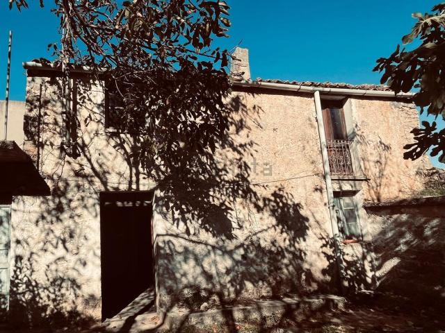 Villetta indipendente in vendita di 80 m² in Via Verona