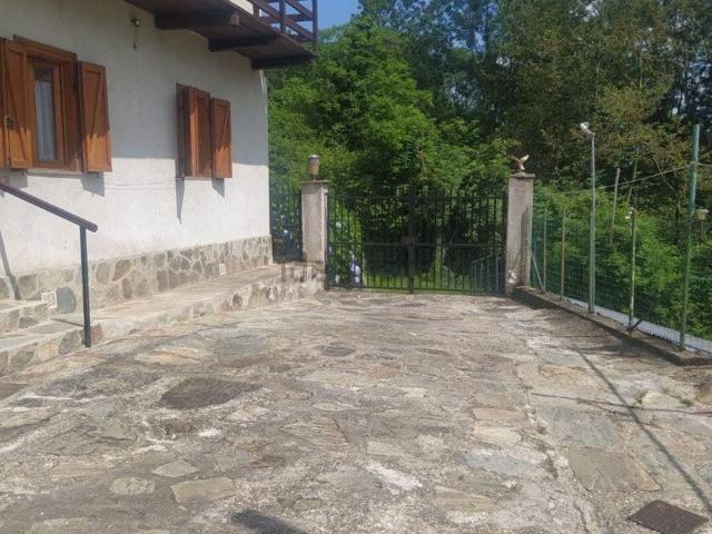 Villetta indipendente in vendita di 80 m² in Via Castagno