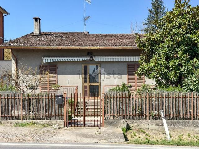 Villetta indipendente in vendita di 80 m² in Via Cortonese, 43